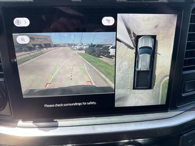 Photo of 2023 Oxford White Ford F-350