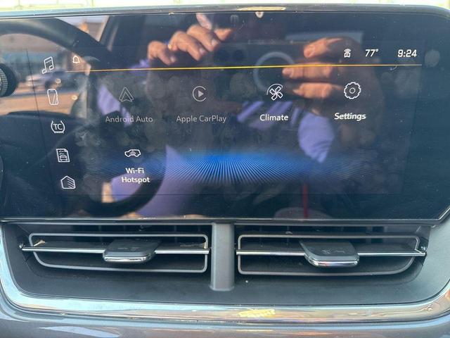 Photo of 2025 Cacti Green Chevrolet Trax