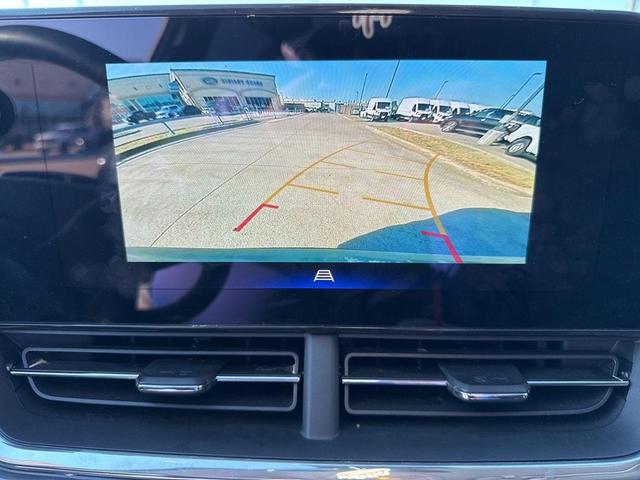 Photo of 2025 Cacti Green Chevrolet Trax