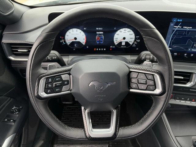 Photo of 2025 Oxford White Ford Mustang