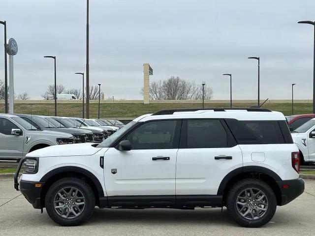 Photo of 2025 Oxford White Ford Bronco Sport