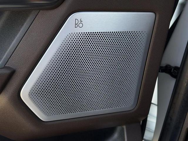 Photo of 2022 Star White Metallic Tri-Coat Ford F-150