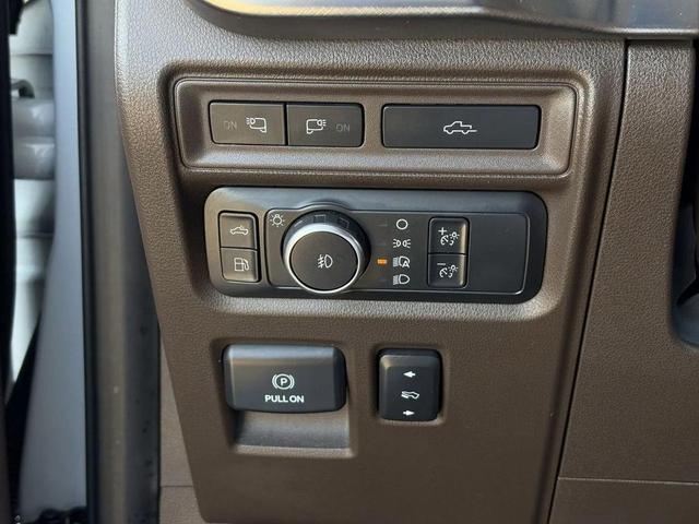 Photo of 2022 Star White Metallic Tri-Coat Ford F-150