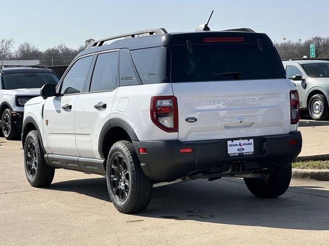 Photo of 2025 Oxford White Ford Bronco Sport
