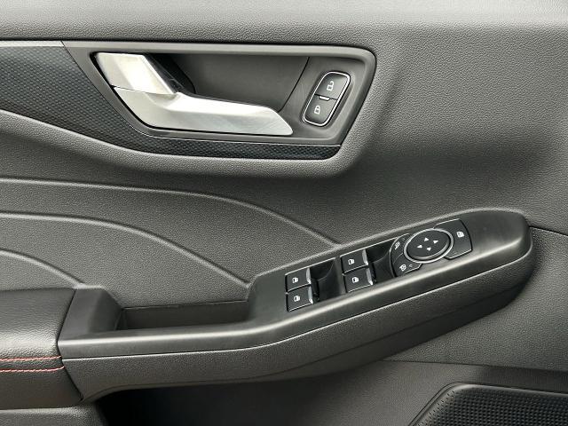 Photo of 2025 Space Silver Ford Escape