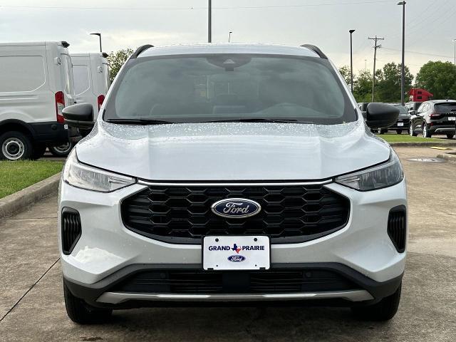 Photo of 2025 Space Silver Ford Escape