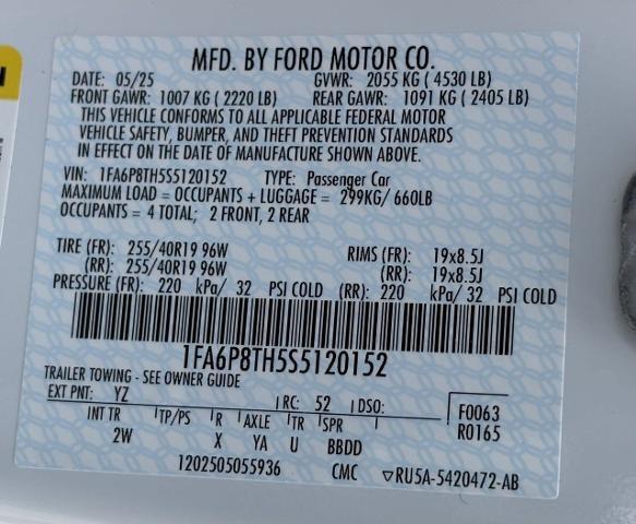 Photo of 2025 Oxford White Ford Mustang