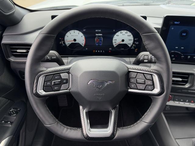 Photo of 2025 Oxford White Ford Mustang