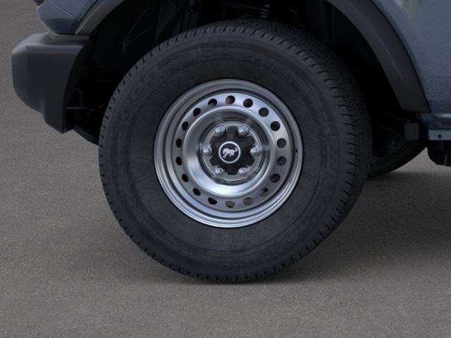 Photo of 2025 Azure Gray MET TRI-Coat Ford Bronco