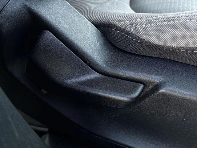 Photo of 2021 Blue Ford Escape