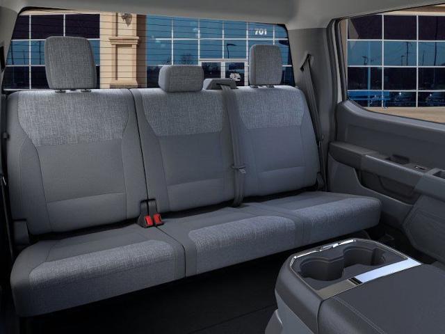 Photo of 2025 Oxford White Ford F-250