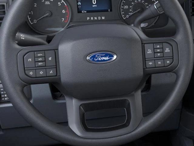 Photo of 2025 Oxford White Ford F-250