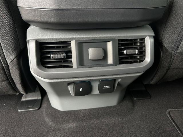 Photo of 2025 Oxford White Ford F-150