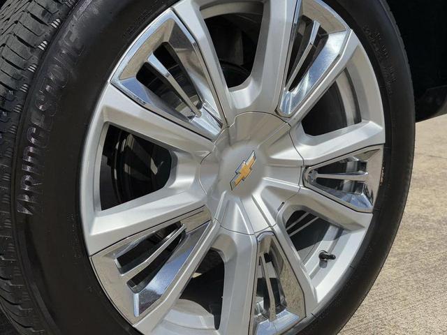 Photo of 2022 Black Chevrolet Silverado 1500