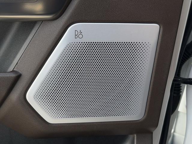 Photo of 2025 Star White Metallic Tri-Coat Ford F-350