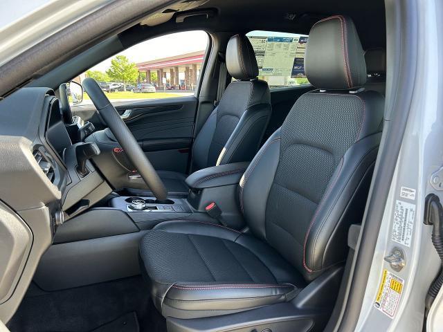 Photo of 2025 Space Silver Ford Escape