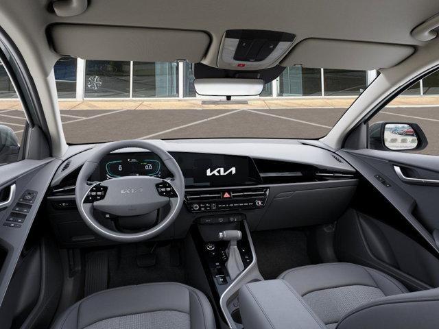 Photo of 2025 Cityscape Green Kia Niro