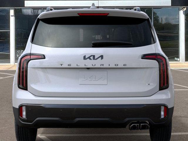 Photo of 2025 Glacial White Pearl Kia Telluride