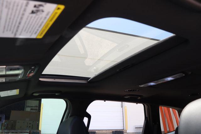 Photo of 2025 Wolf Gray Kia Telluride