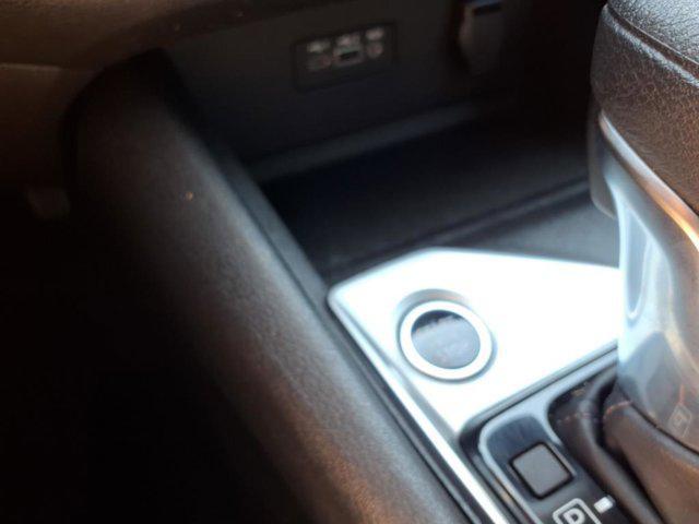 Photo of 2020 Super Black Nissan Altima