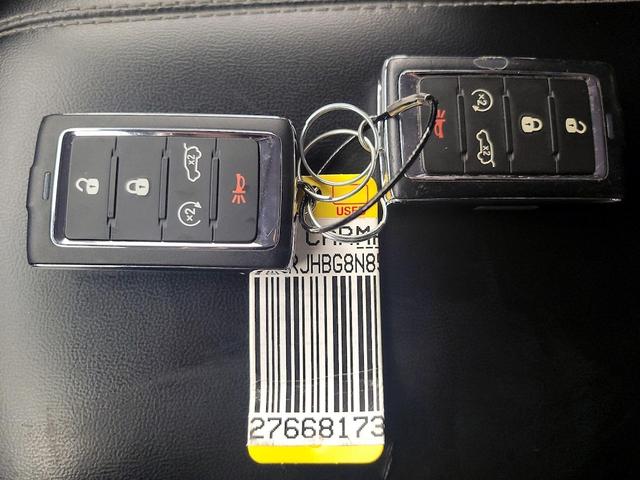 Photo of 2022 Black Jeep Grand Cherokee