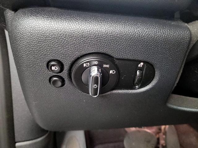 Photo of 2021 Gray MINI Convertible