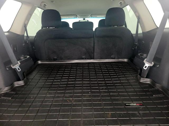 Photo of 2016 Blue Nissan Pathfinder