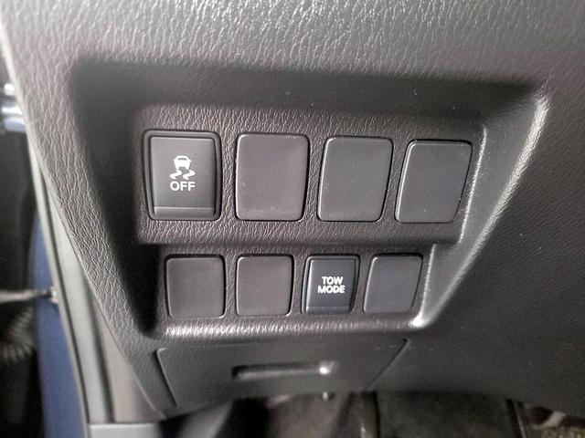 Photo of 2016 Blue Nissan Pathfinder