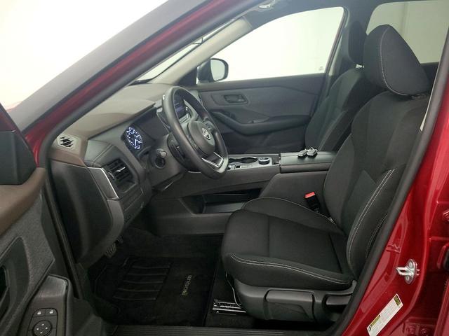 Photo of 2023 Red Nissan Rogue