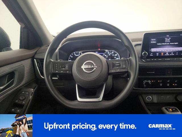 Photo of 2023 Red Nissan Rogue
