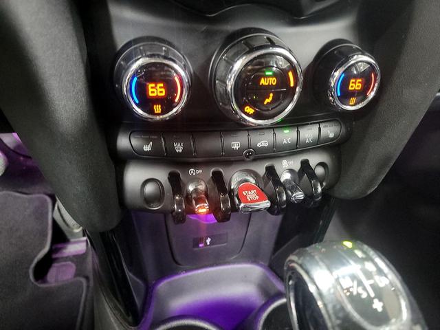 Photo of 2019 Gray MINI Hardtop