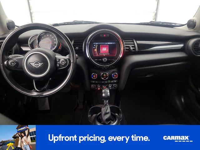 Photo of 2019 Gray MINI Hardtop