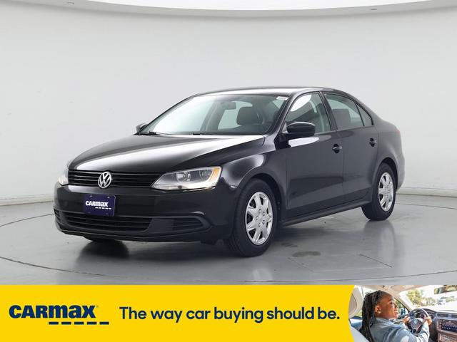 Photo of 2014 Black Volkswagen Jetta