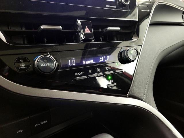 Photo of 2022 Red Toyota Camry