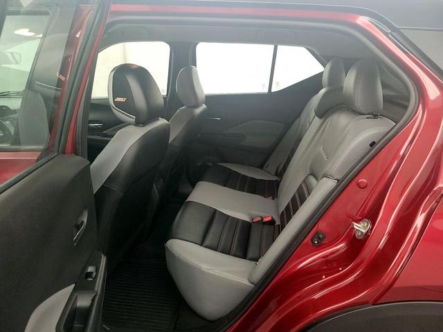 Photo of 2021 Red Nissan Kicks