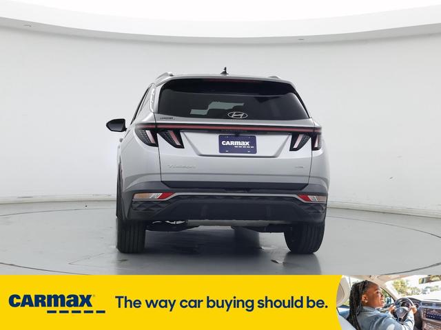 Photo of 2023 Silver Hyundai TUCSON