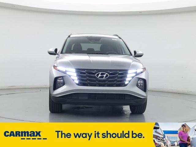 Photo of 2023 Silver Hyundai TUCSON