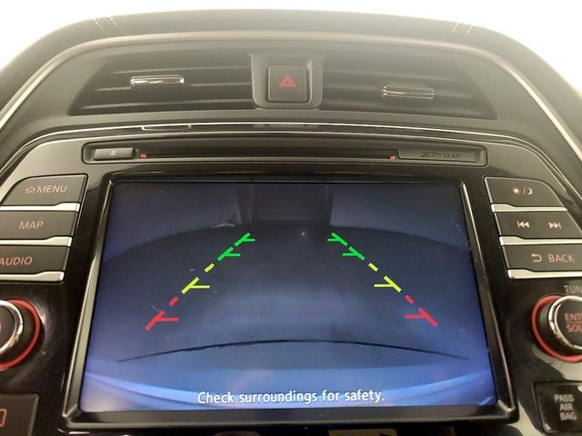 Photo of 2018 Silver Nissan Maxima