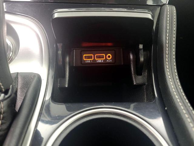 Photo of 2018 Silver Nissan Maxima