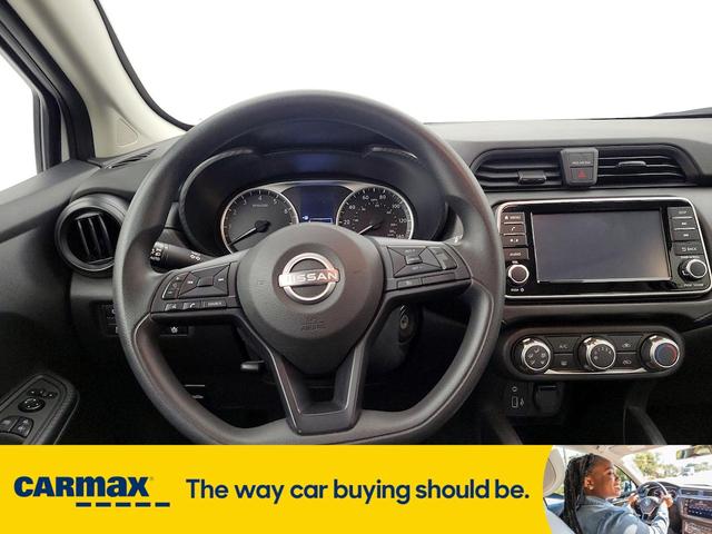 Photo of 2023 White Nissan Versa