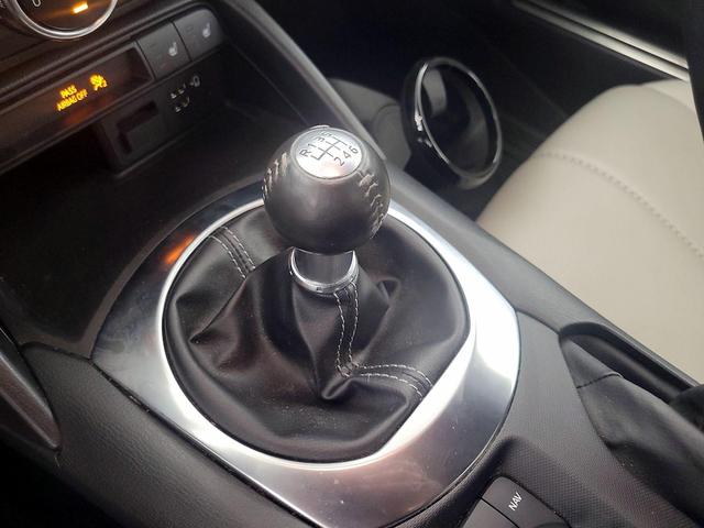 Photo of 2021 Blue Mazda MX-5 Miata