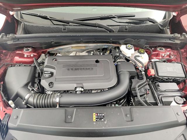 Photo of 2023 Burgundy Buick Envision