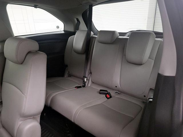Photo of 2018 Silver Honda Odyssey