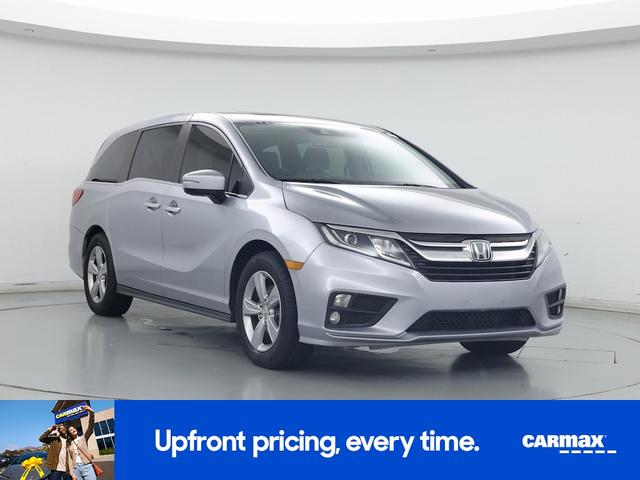 Photo of 2018 Silver Honda Odyssey