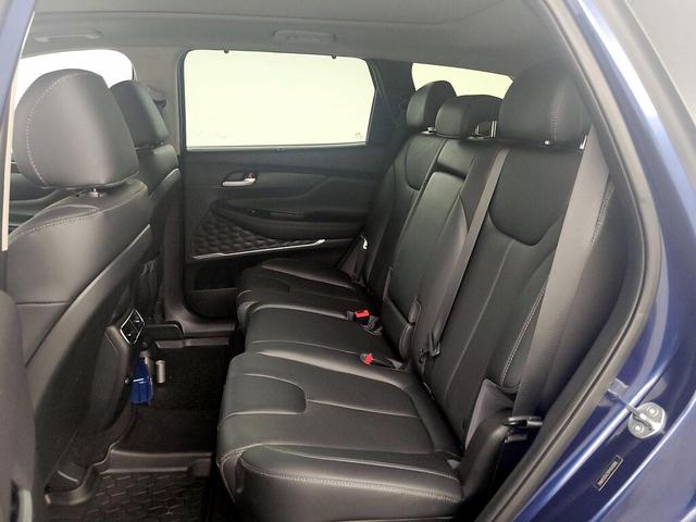 Photo of 2023 Blue Hyundai SANTA FE