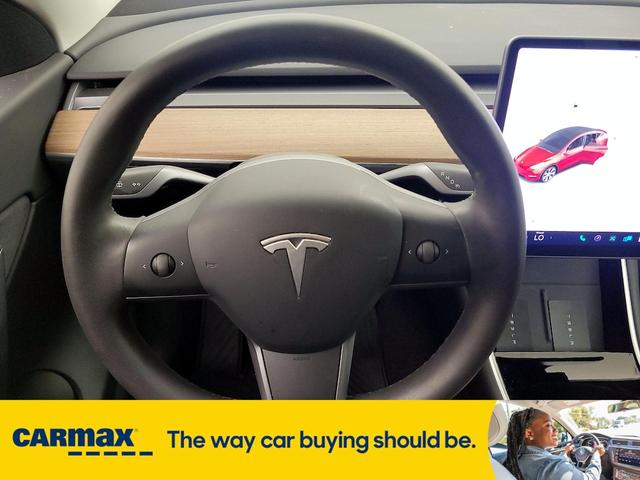 Photo of 2021 Red Tesla Model Y