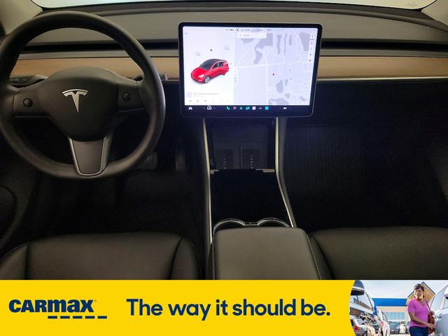 Photo of 2021 Red Tesla Model Y