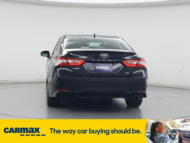 Photo of 2019 Black Toyota Camry