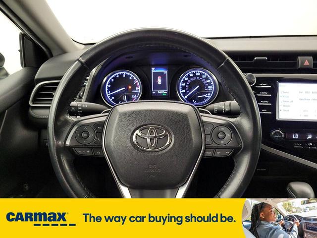 Photo of 2019 Black Toyota Camry