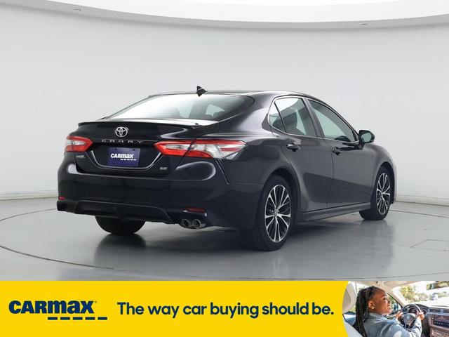 Photo of 2019 Black Toyota Camry